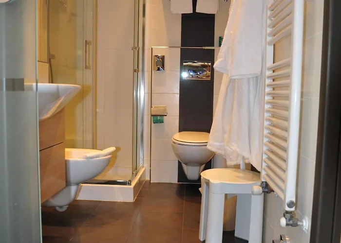Piccolo Lido 4*
