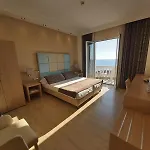 Piccolo Lido Hotel 4*