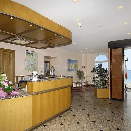 מלון Piccolo Lido