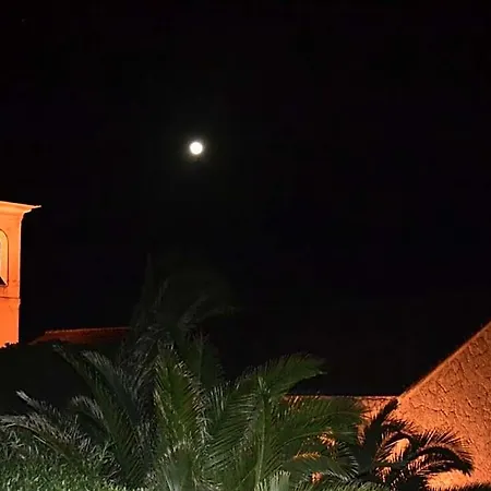 Piccolo Lido 4*