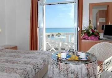 Otel Piccolo Lido 4*