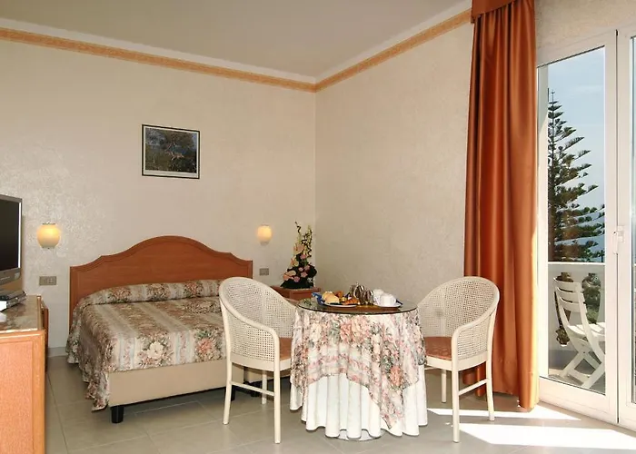 Hotel Piccolo Lido 4*