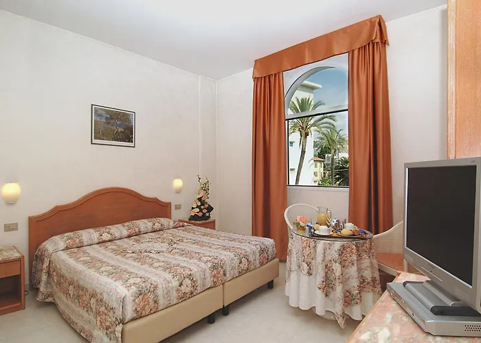 Piccolo Lido Otel Bordighera