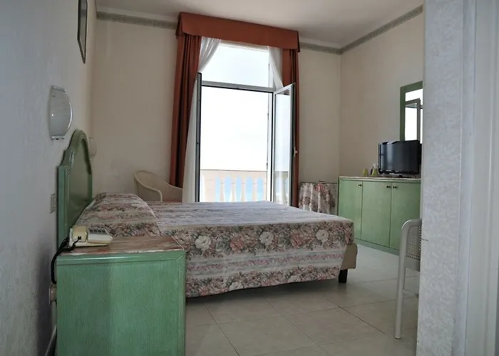 Piccolo Lido Hotel 4*